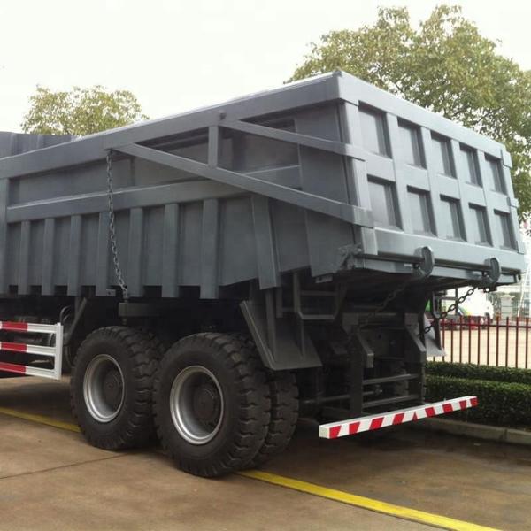 Sinotruk HOWO Mining Dump Truck 70T Load Capacity 6X4 Drive 420HP