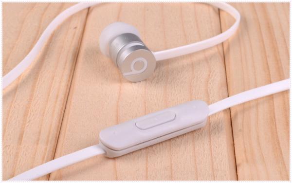 Beats by Dr. Dre urBeats In-Ear Headphones - Gold  made in china grgheadests.com