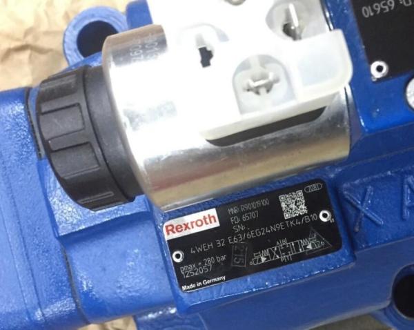 Datilografe a 4WEH32 as válvulas direcionais do carretel, piloto operadas com eletro - atuação hidráulica