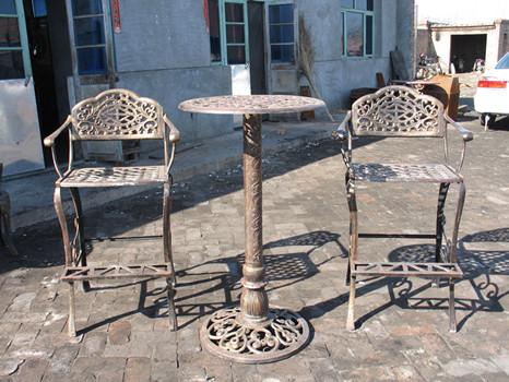 Unique Metal Wrought Iron Cast Iron Garden Table And 2 Chairs Eco - Friendly