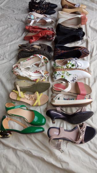 clothes . used clothing . used shoes stock shoes and used  shoes .  give in discount than