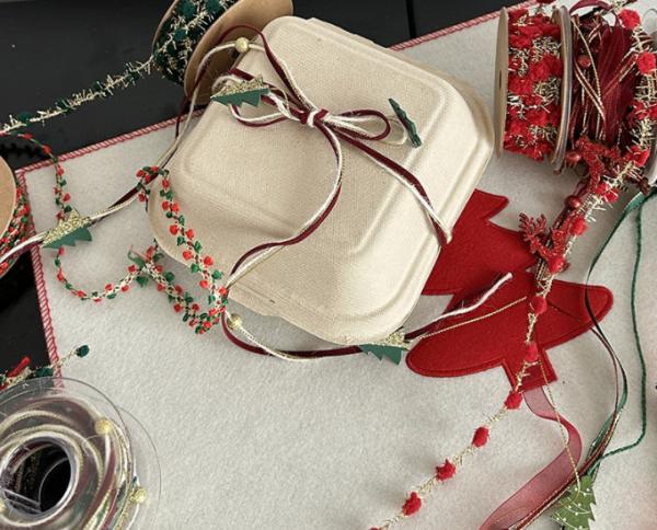 DIY Floral Materials Green 1cm/5m Christmas Weaving Ribbon for Decoration and Gift Boxes
