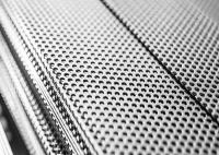 2 mm 3 mm Taille du trou en acier inoxydable Plaque métallique perforée Mesh Plaque décorative pour la ventilation