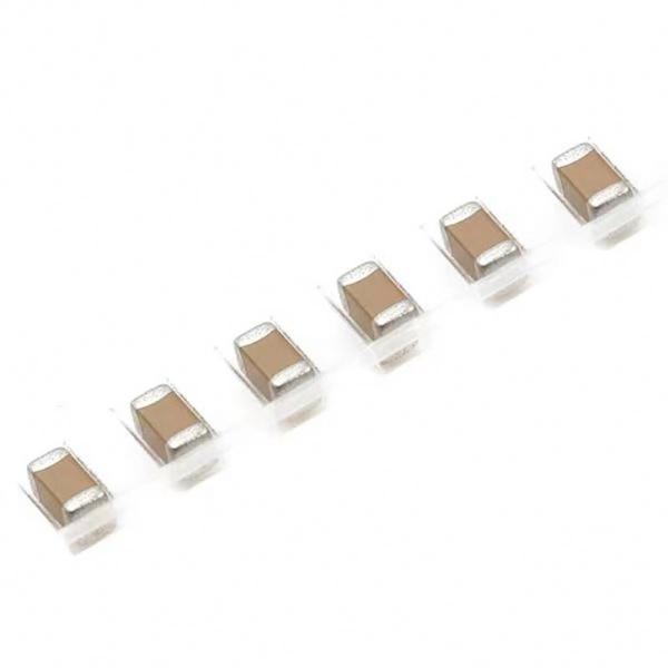 Capacitores cerâmicos multicamadas MLCC SMD 1206 1nF 10% 50V X7R CL31B102KBCNNNC