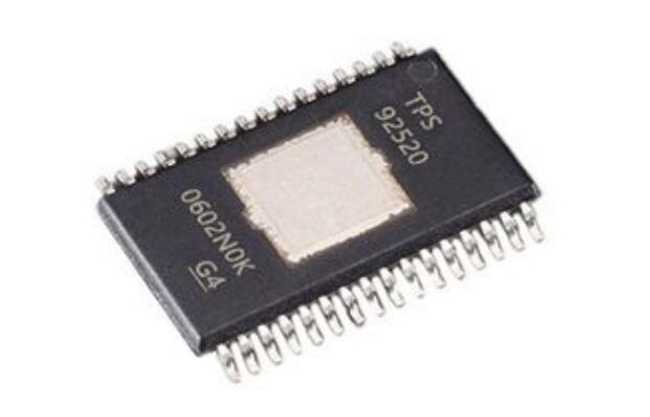 Водитель IC TPS92520QDADRQ1 2 СИД вывел наружу регулятор TSSOP32 PWM DC DC затемняя
