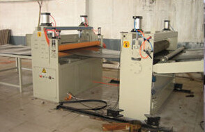 PP/PEの食料品のパッケージ プラスチック シートの放出ライン、プラスチック シートの単一ねじ