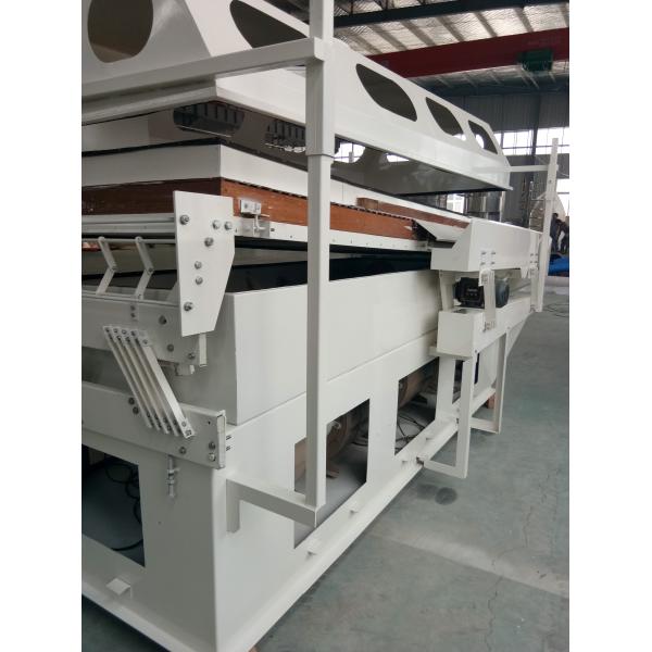 Vibrating Gravity Separator Machine Grain Cleaning Machine 2350 Kg Weight