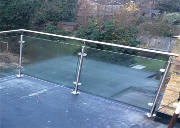 Exterior Stainless Steel And Glass Railing Systems , Steel Railing With Glass Designs For Balcony