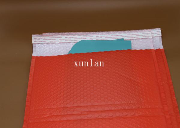 Eco - Friendly 9x12 Poly Mailers PE Film Material With Air Bubble Linings