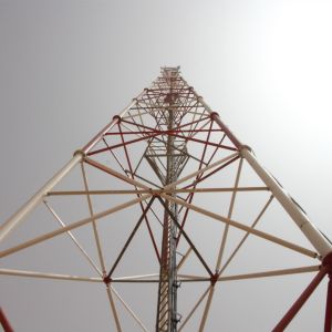 3 Legged Tubular IP67 Waterproof Galvanized Steel Telecommunication Tower For Offshore Marine Environment