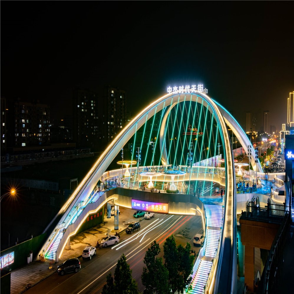 Durable Steel Bridge for Heavy Load Capacity and Longevity