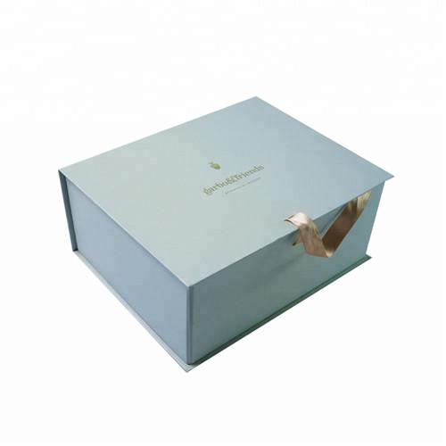Ribbon Closure Style Jewelry Packaging Boxes , Folding Gift Packaging Box Durable