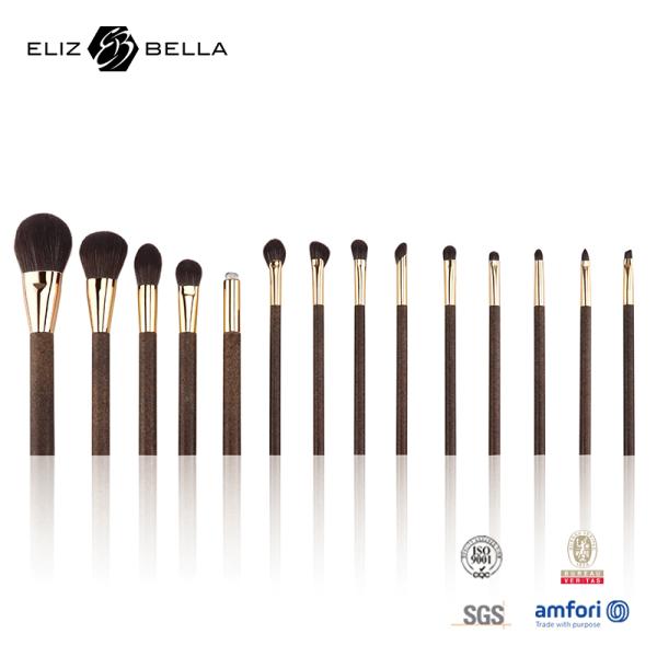 Conjunto de pinceles de maquillaje de viaje personalizables para aplicación profesional de maquillaje