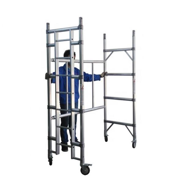 Tour d'échafaudage en aluminium argenté personnalisée Tour d'échafaudage mobile pliable