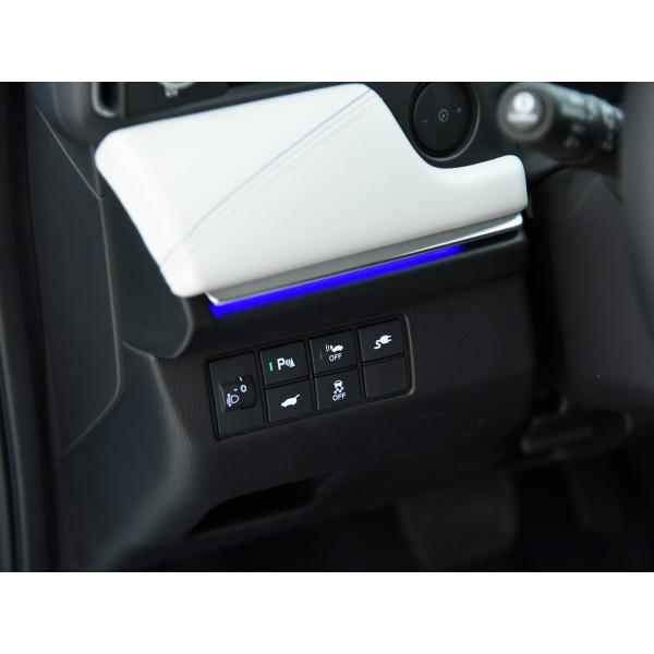 Honda e：NS1 features Honda CONNECT 3.0 with 15.1-inch LCD center screen