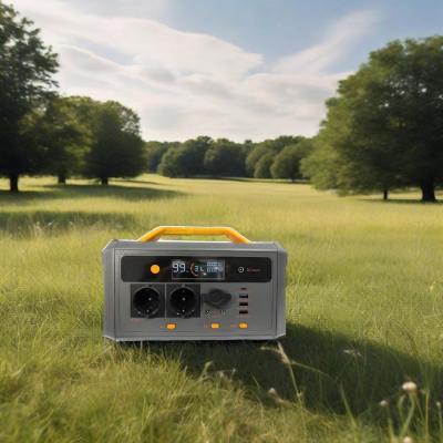 Travel Backup Portable Solar Power Station 600W With 448Wh LiFePO4 Cell