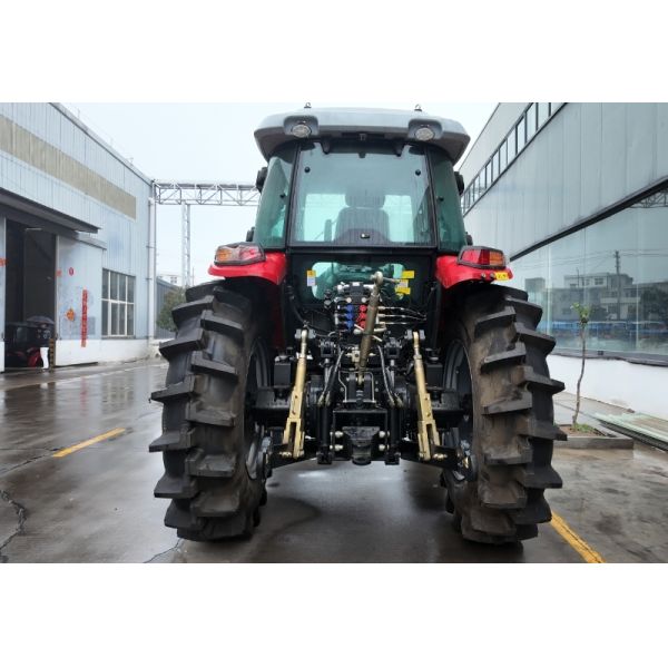 Tracteur agricole 70HP 4WD pour travaux agricoles mixtes et outils | BSM