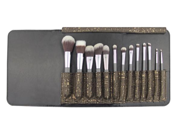 Nylon Hair Makeup Brush Makeup Brush Cylinder Multicolor with Shiny Aluminum Ferrule