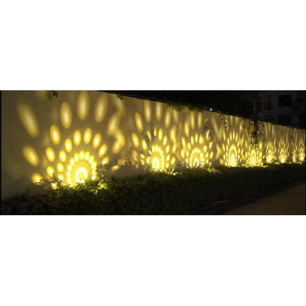High conversion RGB colorful light  solar spot light outdoor courtyard wall lighting