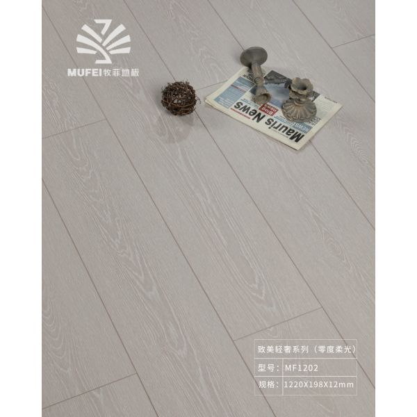 Embossed Wholesale Home Decor HDF/MDF 8mm-12mm AC1-AC5 Waterproof Herringbone Oak Piso Laminado Engineered Parquet/Wooden Floor Laminate Flooring Tile /Tiles