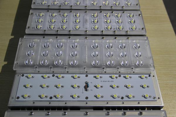 Meanwell Driver Led Lamp Street Light AV 85-265V CO-L305-200W Modular Design