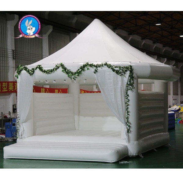 White Wedding Inflatable Bounce House with Canopy and Mesh Walls for Elegant Events