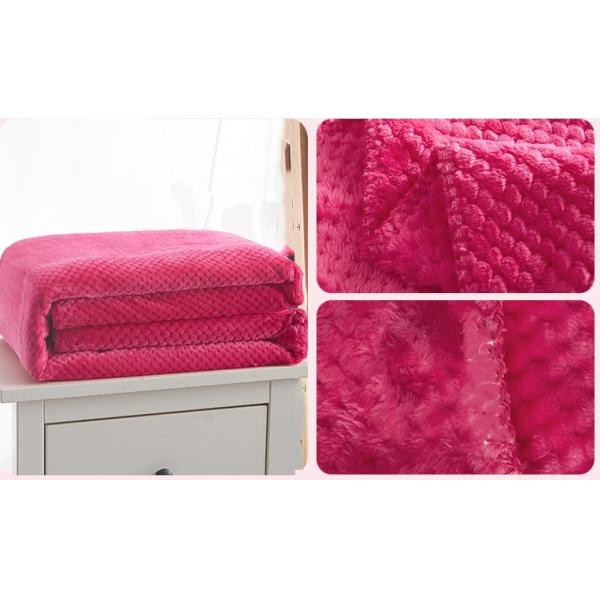 Washable Candy Color Flannel Bed Blanket , Jacquard Coral Fleece Blanket 220*240CM