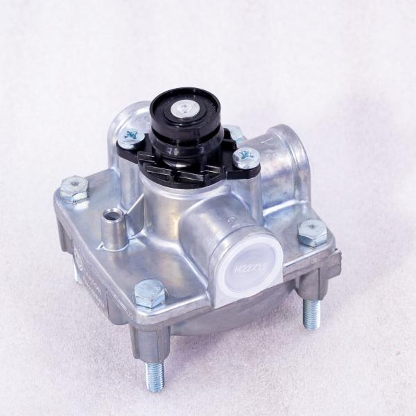 WG9000360524 for SINOTRUK HOWO a7 Spare Parts  Relay Valve