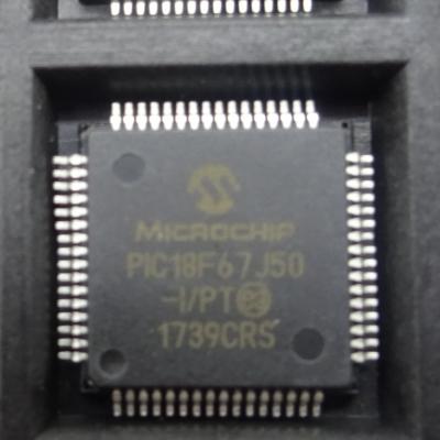 Atmel integrou a microplaqueta linear PIC18F67J50T-IPT de IC dos circuitos integrados