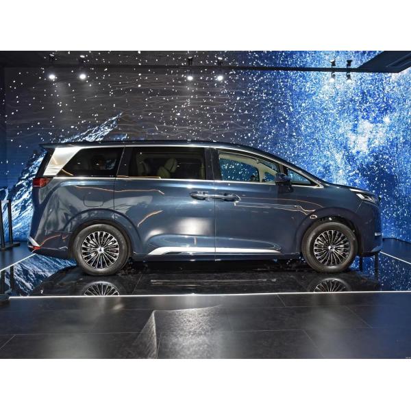 Места двери 7 автомобиля 5 версии большие MPV Denza D9 2022 EV 600 4WD Zunrong роскошные новые