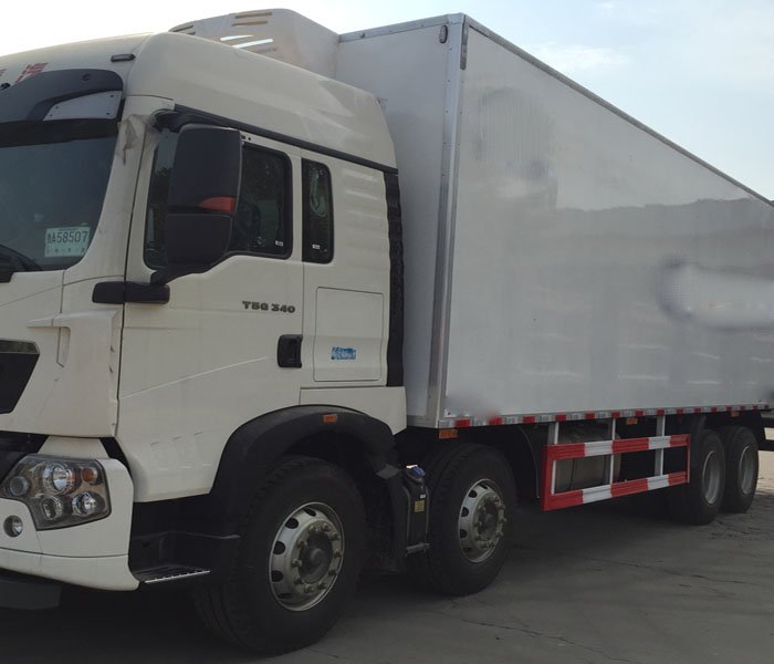 Высокопрочная замороженная еда 8×4 Refrigerated тележки и фургоны 40 тонн малошумные