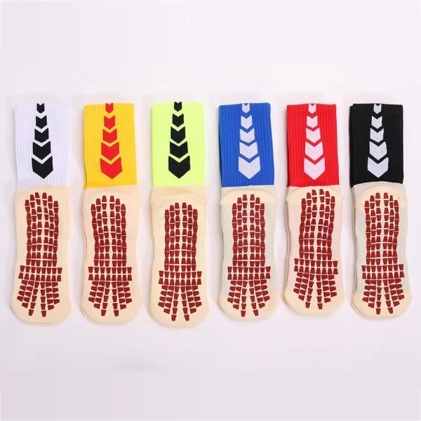 Custom Embroidery Logo Cotton Sports Soccer Socks for Men Support Grip Football Socks