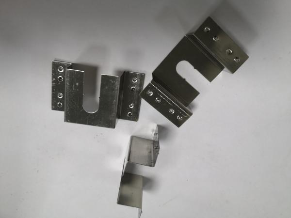 Durable PV Cable Clips – UV-Resistant Plastic or Stainless Steel, Secure & Weatherproof, Easy Installation for Various Cable Sizes, Ideal for Roof, Ground & Off-Grid Solar Systems