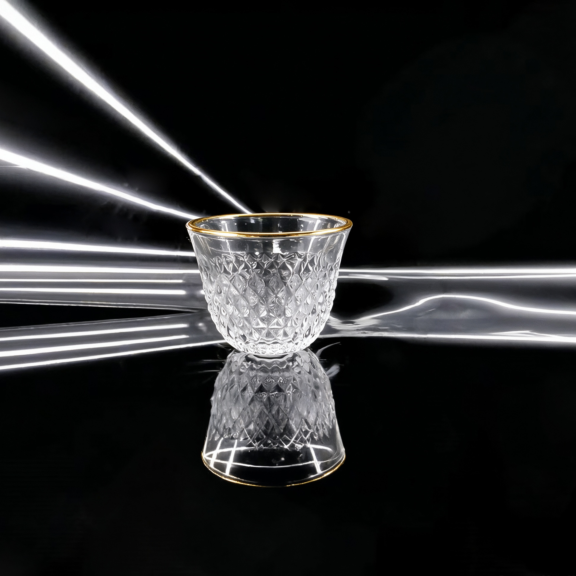 Elegant Gold Rim Embossed Glass Tea Cup with Saucer Arabic Turkish Style Glass Tea Cup Premium Quality Luxury Glassware for Tea & Coffee