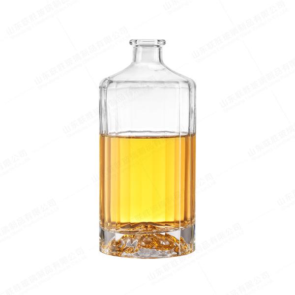 200ml 375ml 500ml 750 ml Glass Bottles For Whisky Custom Size Accepted with cork