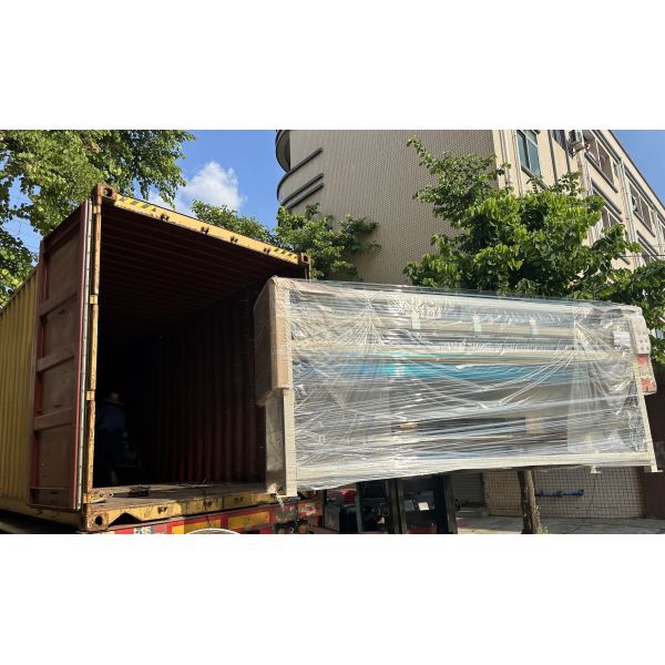 YTCM-C Series Computerized Panel Cutter Machine