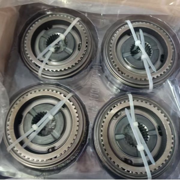 Transmission Gearbox Sinotruk Howo Shacman Dongfeng Foton Truck Parts FAST Gearbox for Sinotruk Shacman Foton Truck HW19710