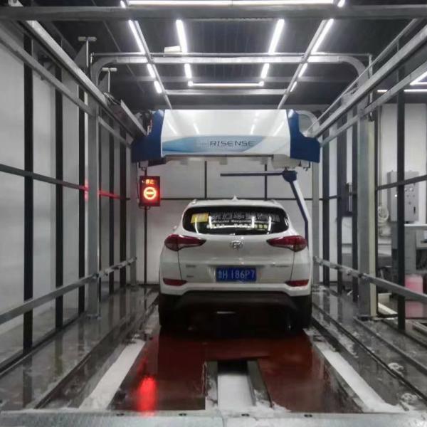 Máquina de lavagem de automóveis de alta pressão com um braço único giratório de 360 graus