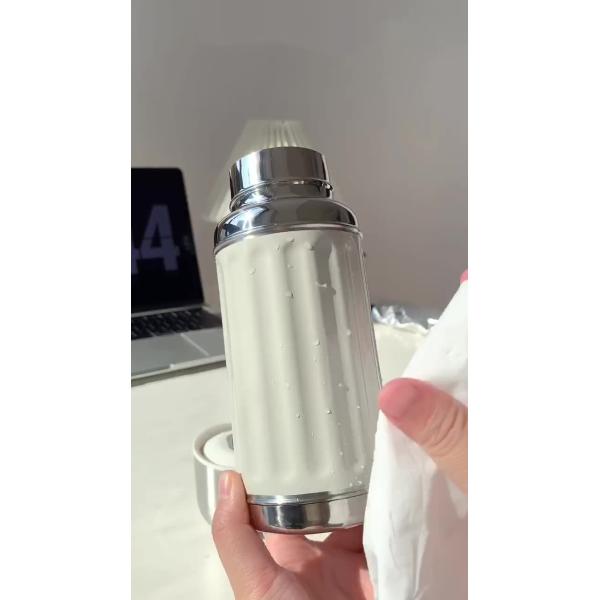 Customized 750ml Double Wall Stainless Steel Water Bottles Flask FDA Approved