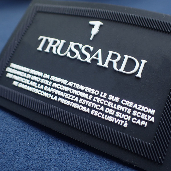 Подгонянные ярлыки одежды PVC одежды мягкие резиновые