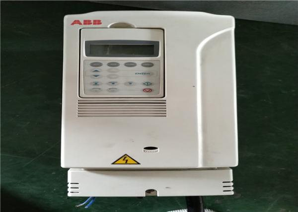a série de uso geral de 380-415V 32 A ABB ACS800 conduz ACS800-01-0020-3+P901