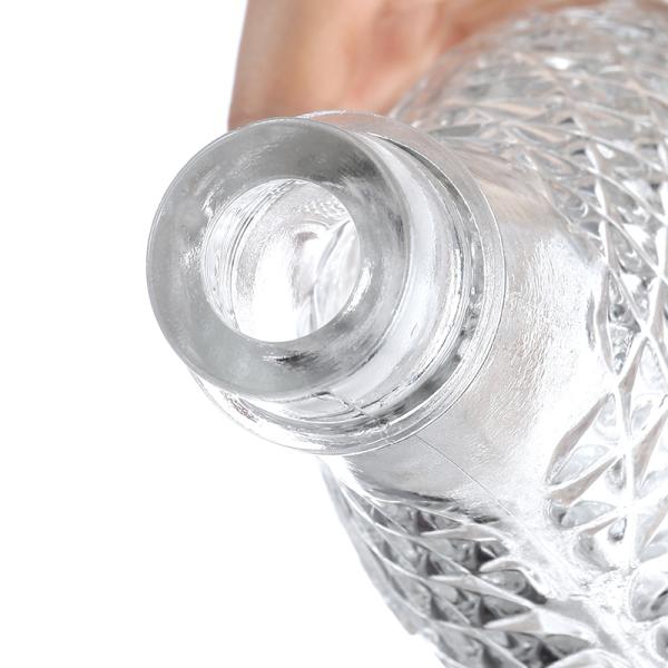 Fancy Shape Empty Spirit Liquor Alcohol Glass Bottles Suitable for Beverage Industry