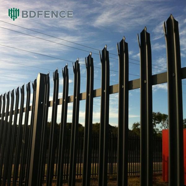 Matte Tubular Steel Fence Modern Look