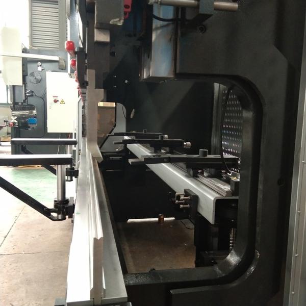 DELEM Da53t System CNC Servo Press Brake Bending Machine With 4 Axis