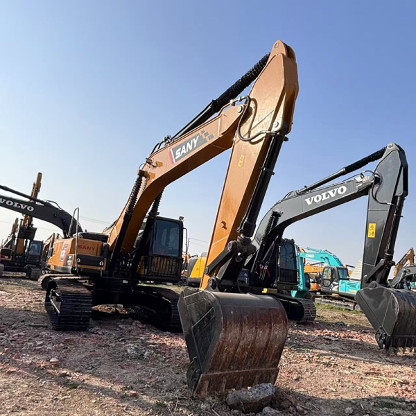 SY235C Hydro Used Sany Excavator Crawler 23 Ton 2100rpm Track Digger