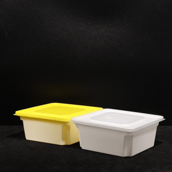 Repositório de alimentos rectangular transparente em empilhadeira com tampão de arranque (720 ml) para alimentos