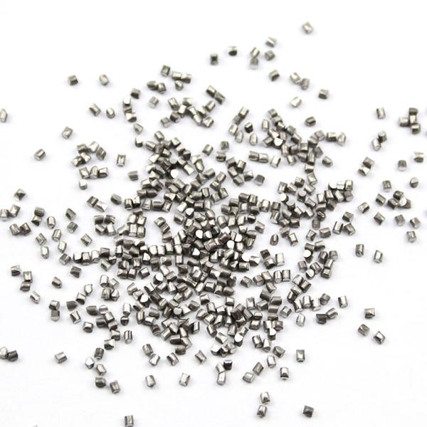 Grenaille coupée en fil d'aluminium, brut de coupe, densité 2,7 g/cm3, HV 100-400