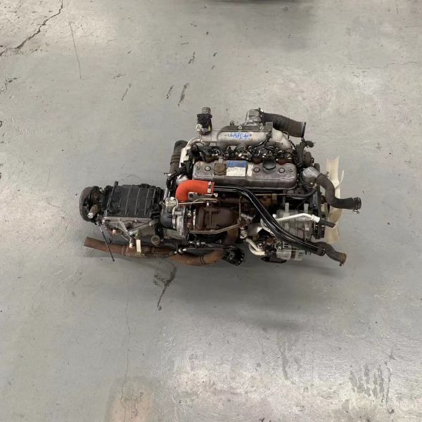 High End FSH 4JB1 Euro 4 Used 4 Cylinder Diesel Engine for Trucks with