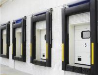 Système de chargement réglable de haute durabilité Abri de porte de quai pour une logistique optimale et des performances de stockage
