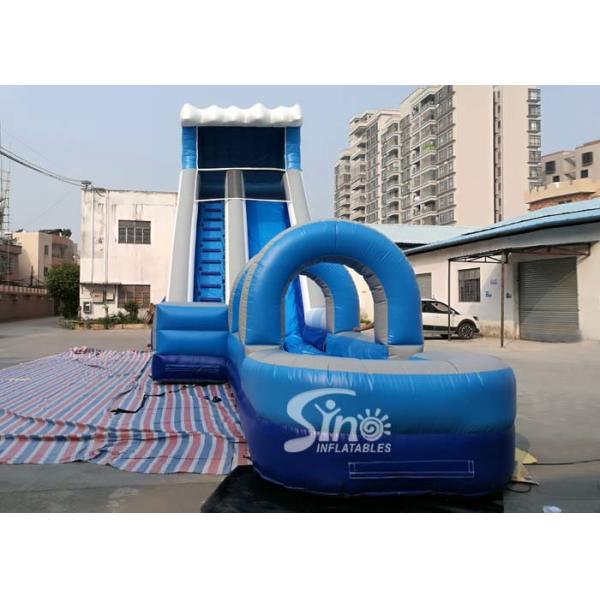 Al aire libre explote los toboganes acuáticos inflables de los niños grandes comerciales para la lona del Pvc del parque 0.55m m del agua